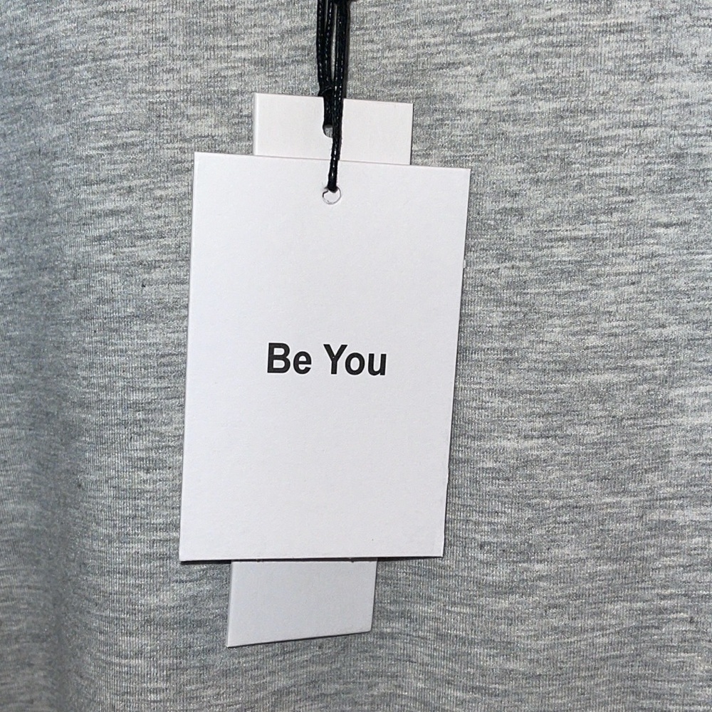 NWT BE YOU GRAY CROPPED CURLED RAW EDGES SWEATSHIRT Sz. L - Picture 7 of 11